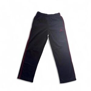 Jordan Boys Black Red Therma-FIT Fleece Pants Jumpman Sweatpants Size Small 8-10